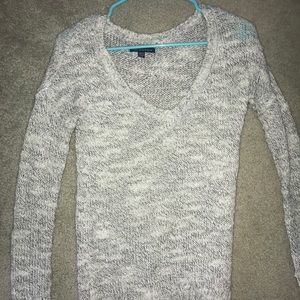 American Eagle sweater
